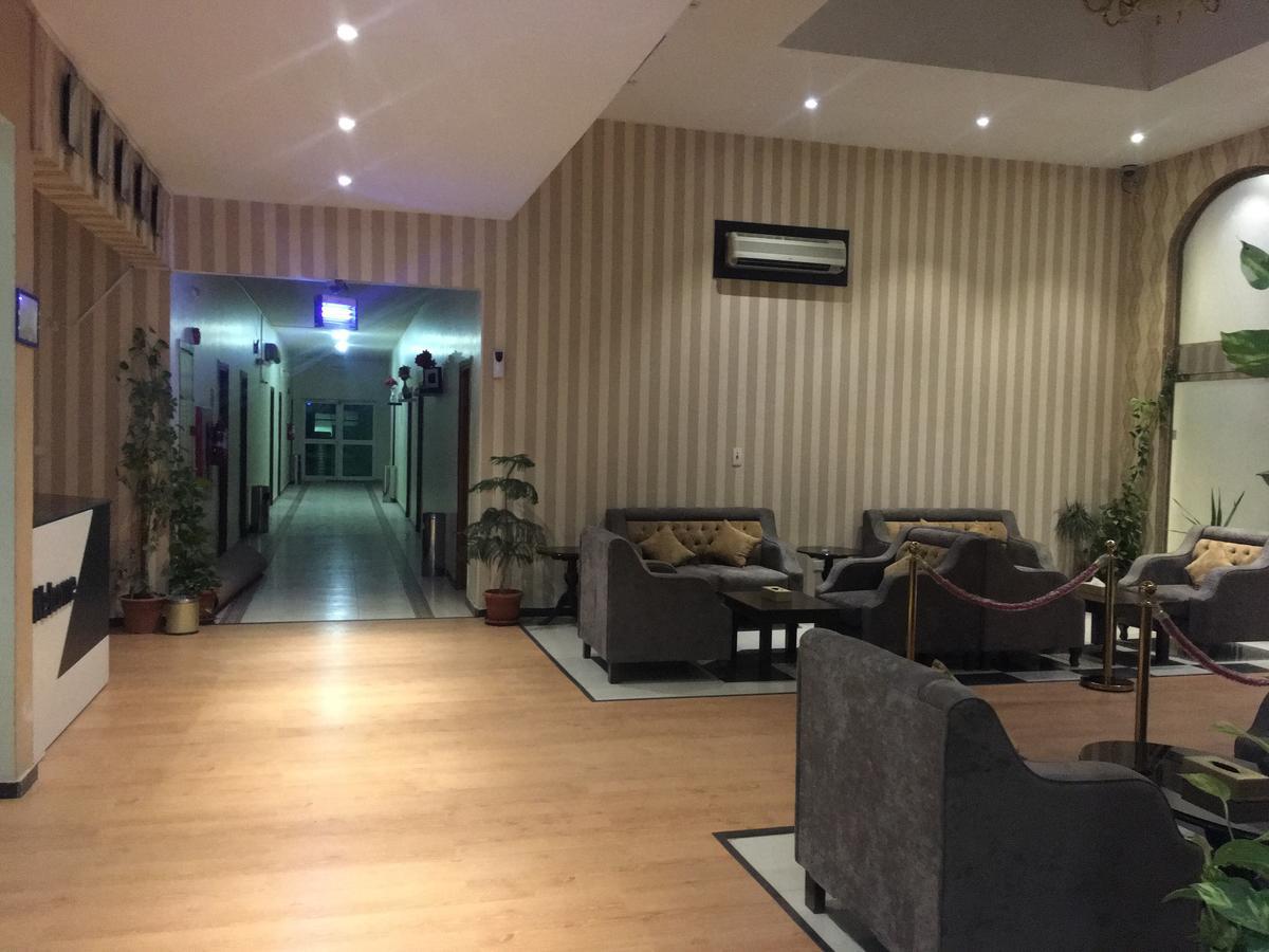 Dama Hotel ドゥバー エクステリア 写真