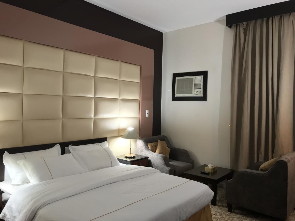 Dama Hotel ドゥバー エクステリア 写真