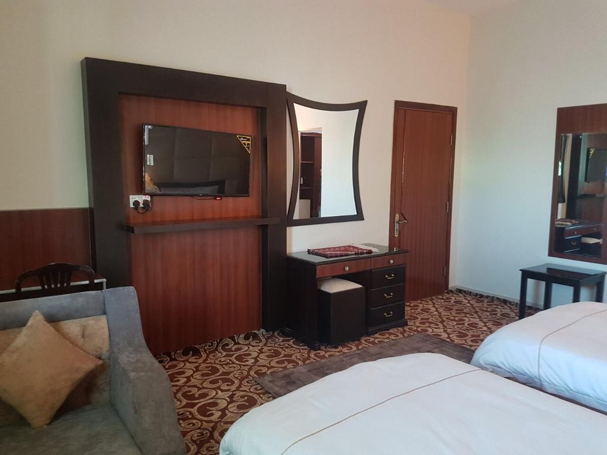 Dama Hotel ドゥバー エクステリア 写真