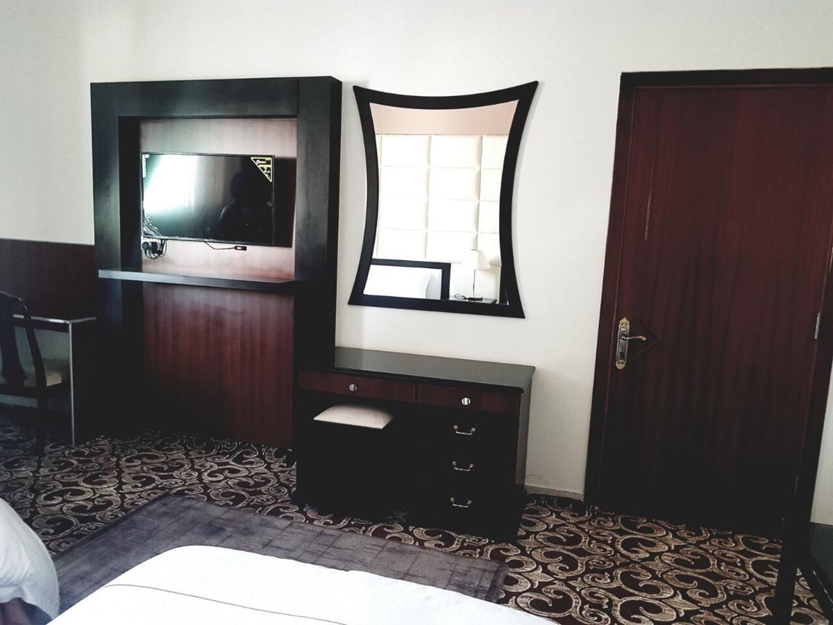 Dama Hotel ドゥバー エクステリア 写真